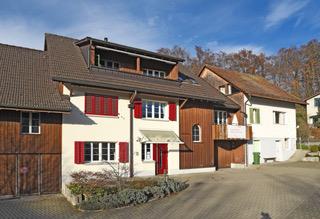 Bild 2: Kinderhaus Tösstalstasse, Kindertagesstätte in Kempten (Wetzikon)