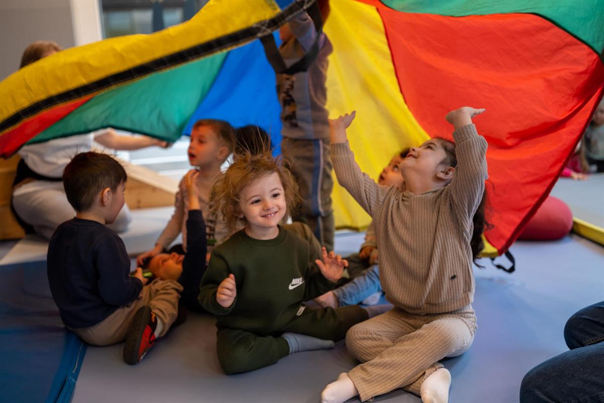 Bild 3: Kinderbetreuung Praktikumsstelle, 100%, Schaffhausen